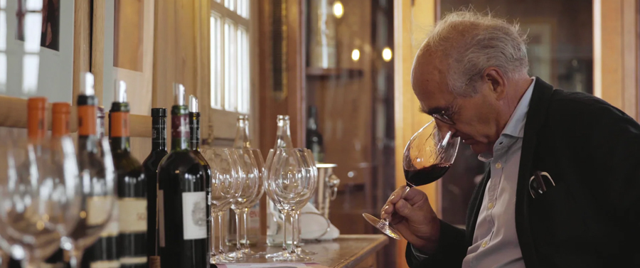 the-vistajet-wine-program