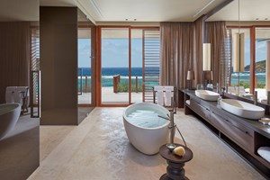 canouan-accommodation-patio-villa-en-suite-bathroom-3cz9n9qjwcnr43ndd6p88w.jpg