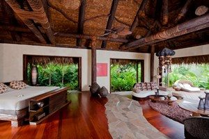 hilltop-estate-bedroom-1-3cz9n9qjwcnr43ndd6p88w.jpg
